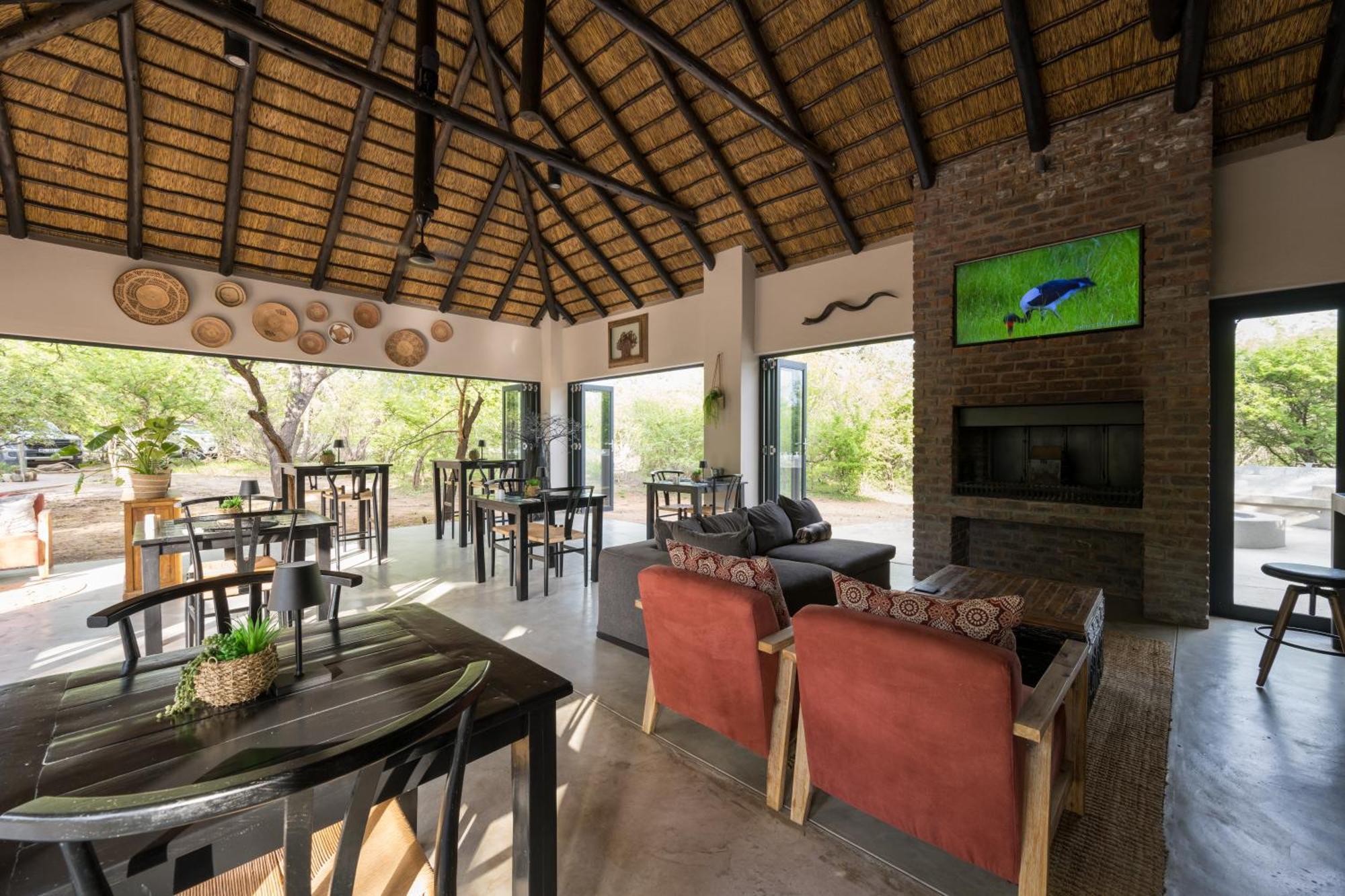 Lodge The Baobab Bush And